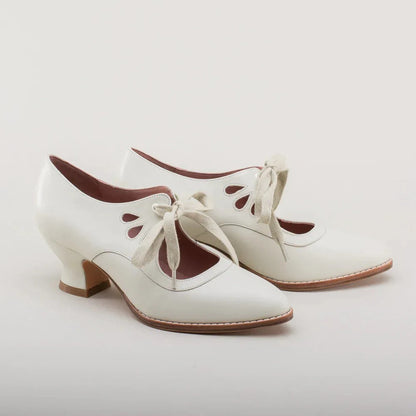 Elegante retro schoenen met lage hak