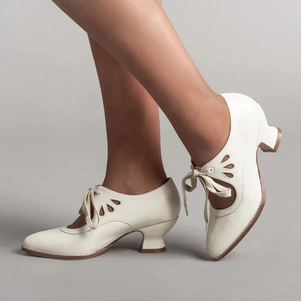 Elegante retro schoenen met lage hak