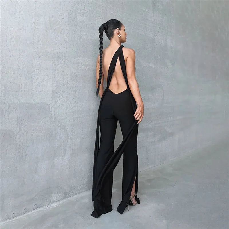 Jumpsuit met rugloze halternek en split