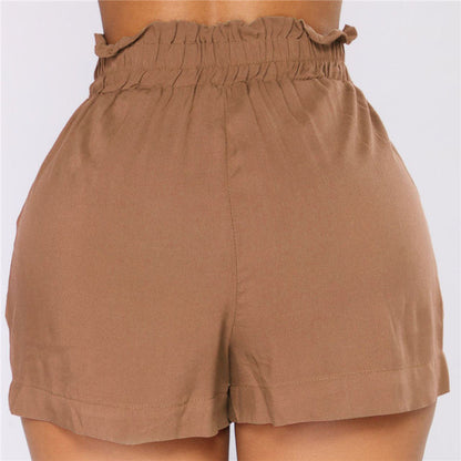 Korte shorts met hoge tailleband en riem