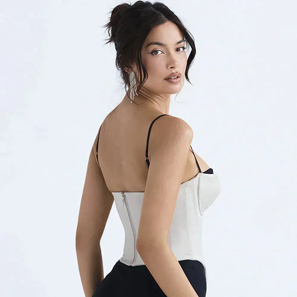 Moderne hoge bustier met contrasterende passepoil en brede spaghetti