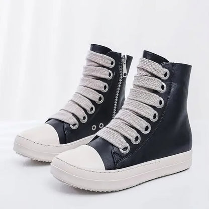 Robuuste en elegante leren sneakers met hoge top