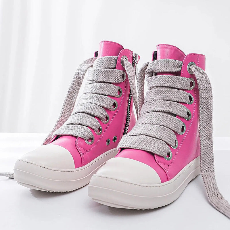 Robuuste en elegante leren sneakers met hoge top