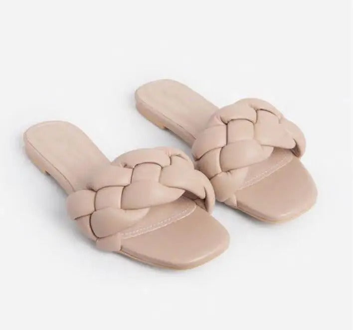 Slippers van antislip, platte badstof