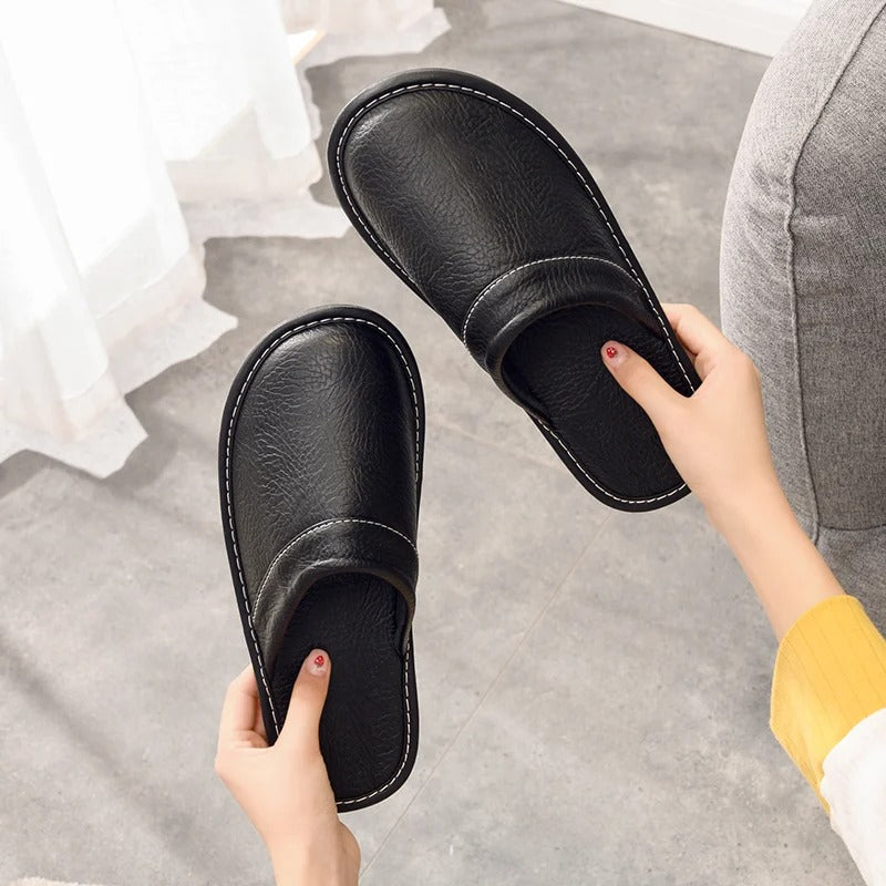 Stevige en comfortabele leren slippers