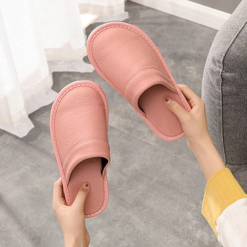 Stevige en comfortabele leren slippers