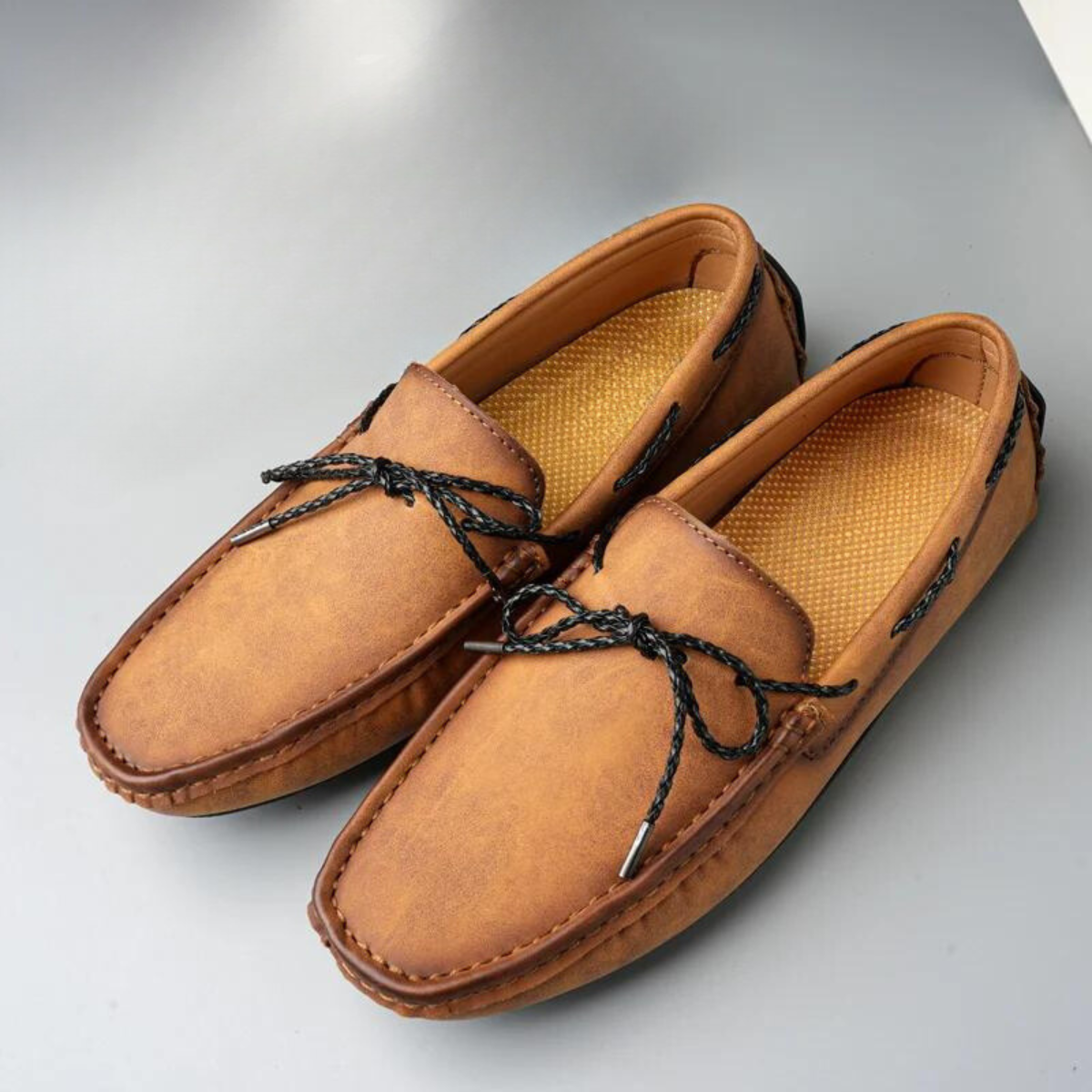 Adrian Ames - Suede loafers