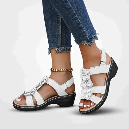 MonLu - Sandalen met bloemdetail