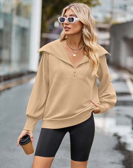 Saskia - Beige sweater met rits