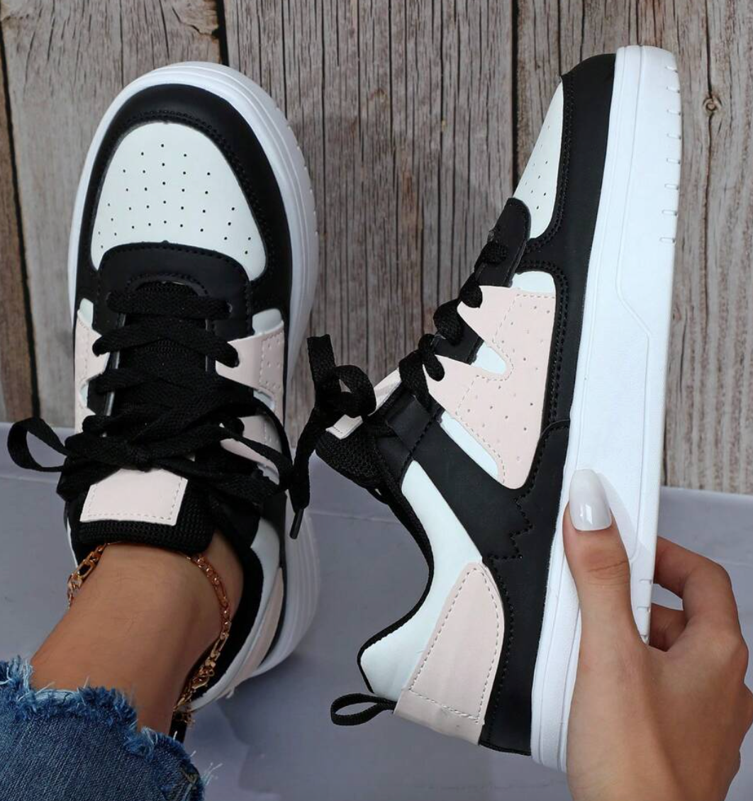 en comfortabele sneakers met een uniek ontwerp