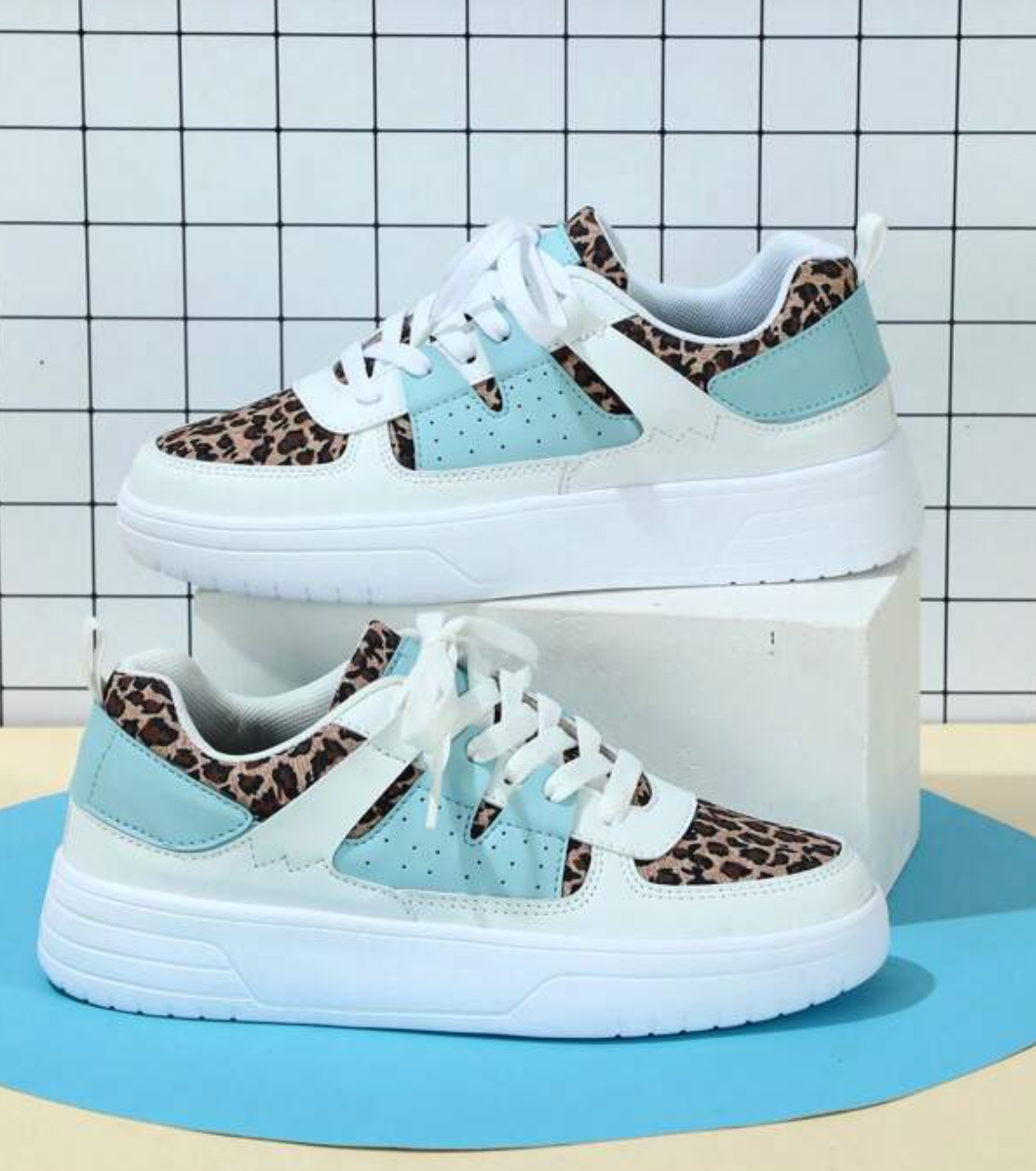 en comfortabele sneakers met een uniek ontwerp