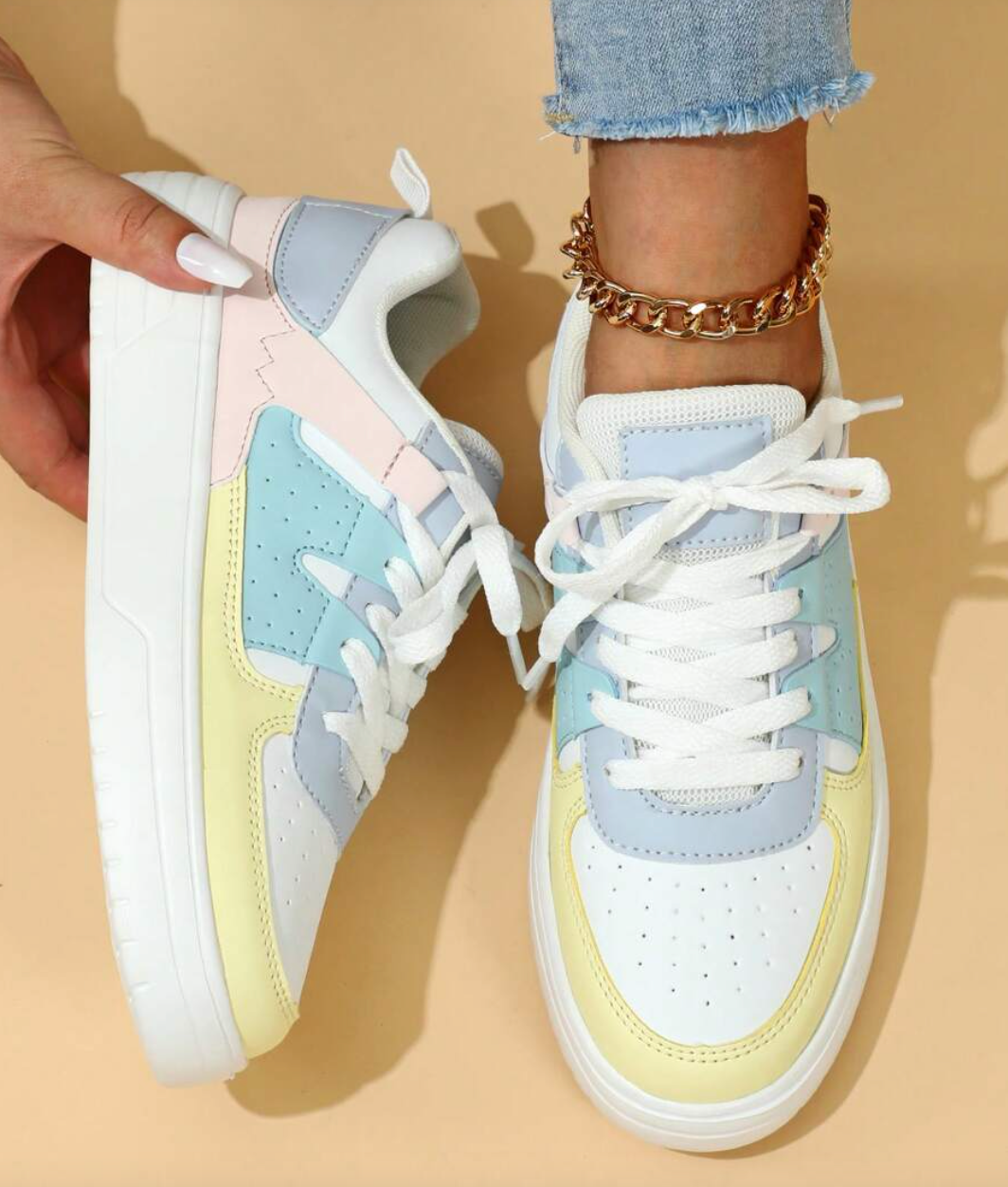 en comfortabele sneakers met een uniek ontwerp