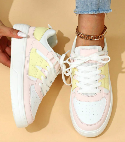 en comfortabele sneakers met een uniek ontwerp